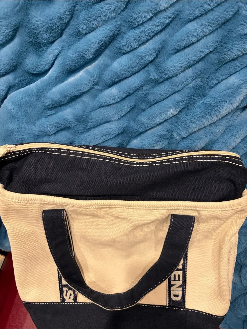 Lands’ End tote medium zip top navy new without tag canvas